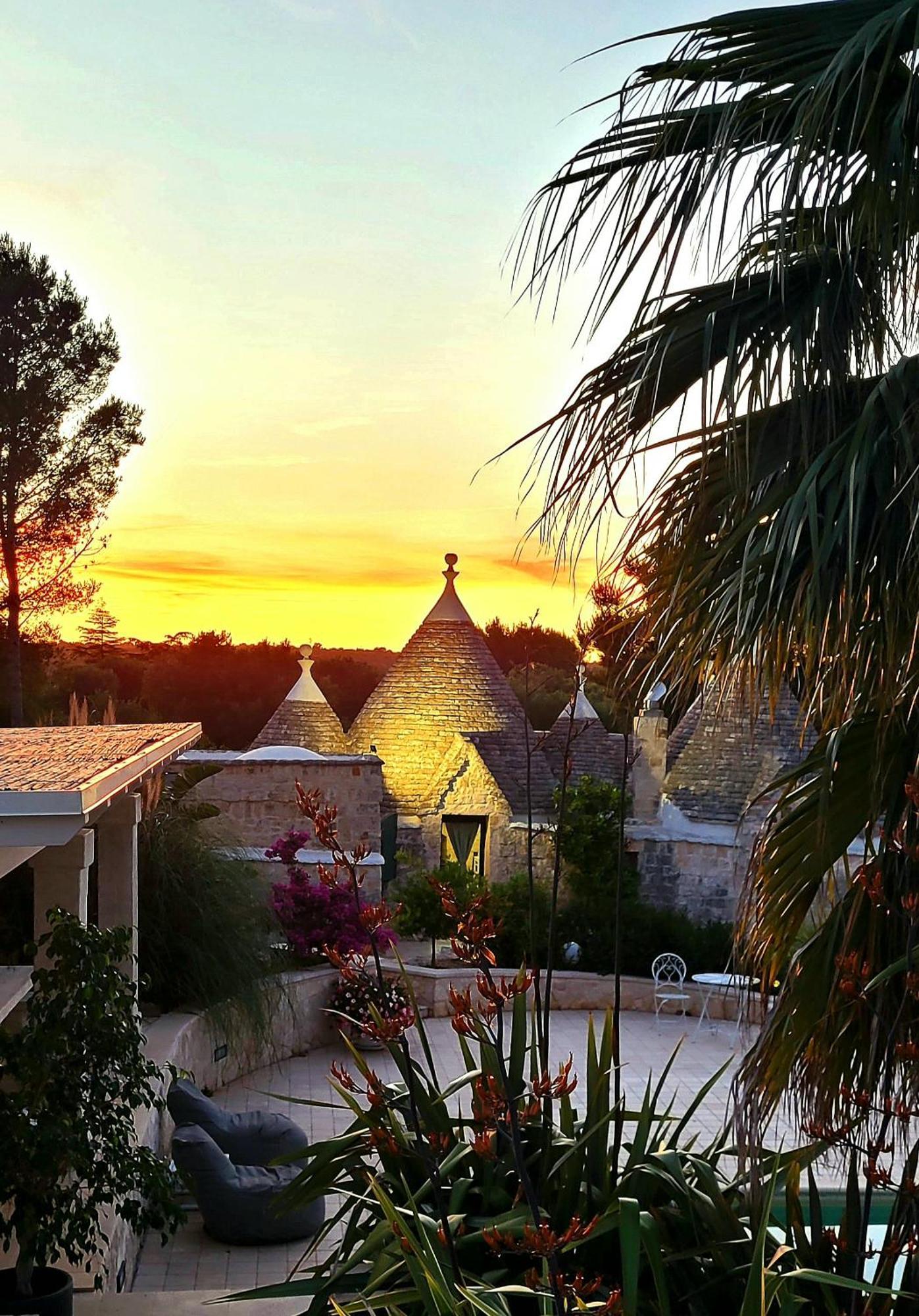 Trullo Bosco Libero Ostuni Villa Exterior photo